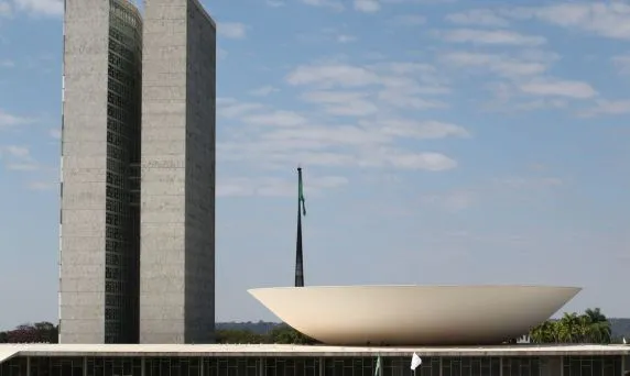 Câmara dos Deputados aprova aumento do limite de faturamento do MEI