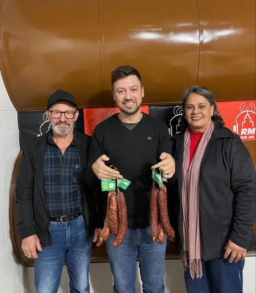Café & Notícias recebe proprietários da Agroindústria Franceschi após conquista da certificação estadual