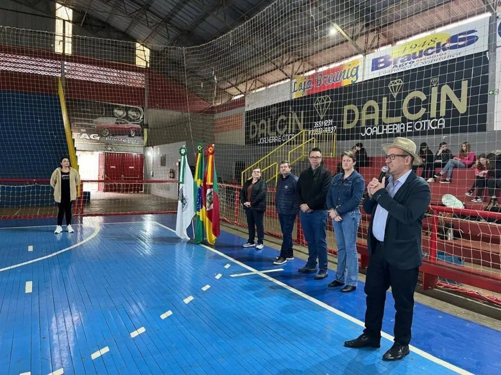 Abertura do Campeonato de Integração reúne estudantes da rede municipal