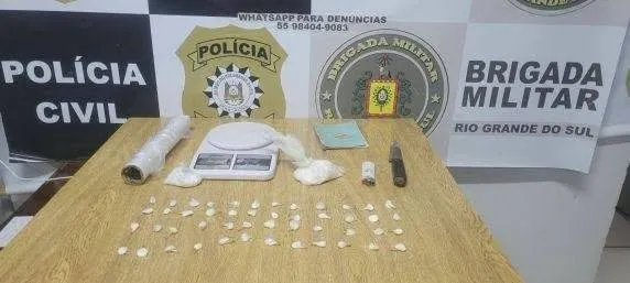 Operação apreende cocaína e materiais usados no tráfico