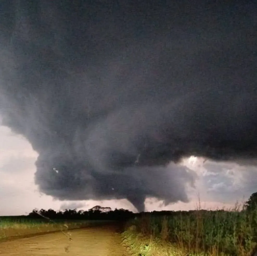 Rio Grande do Sul terá onda de tempestades com risco de vendavais intensos